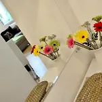 Ferienwohnung Im Univiertel Mit Garten